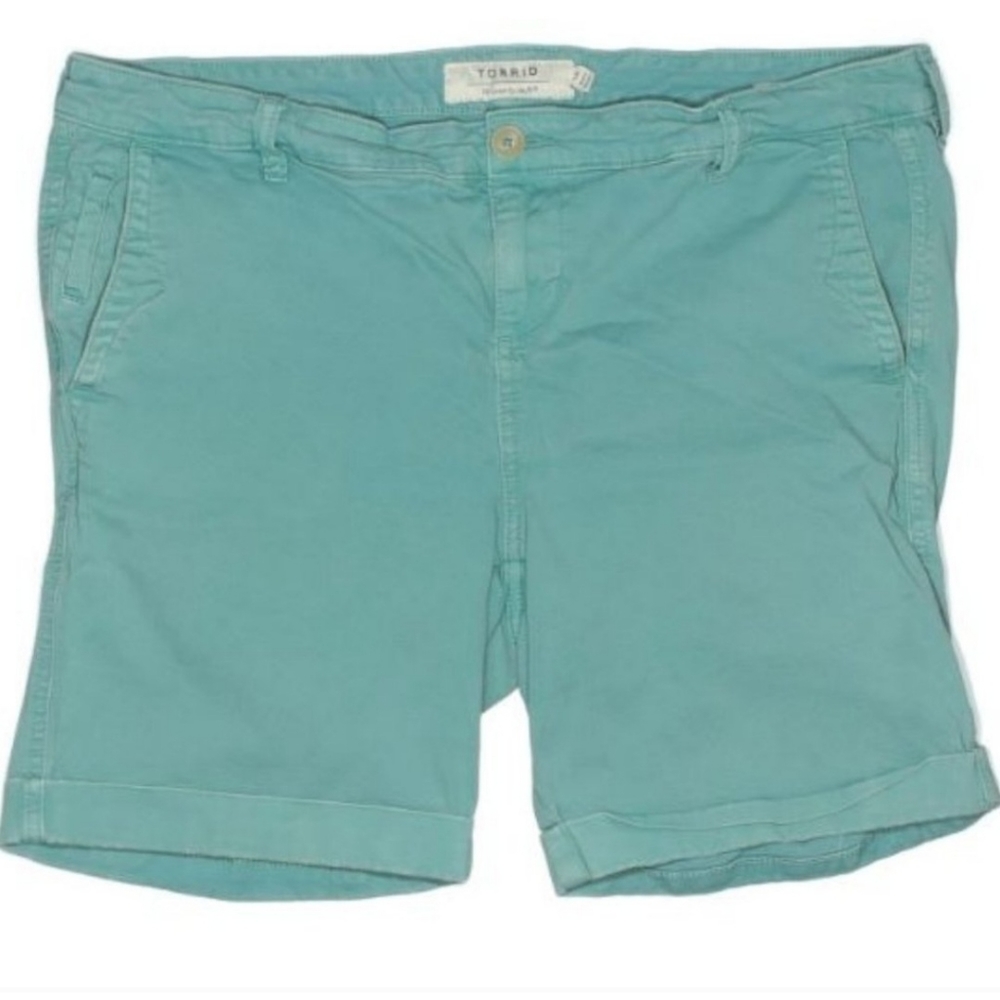 Torrid shorts size 12. Teal, like new